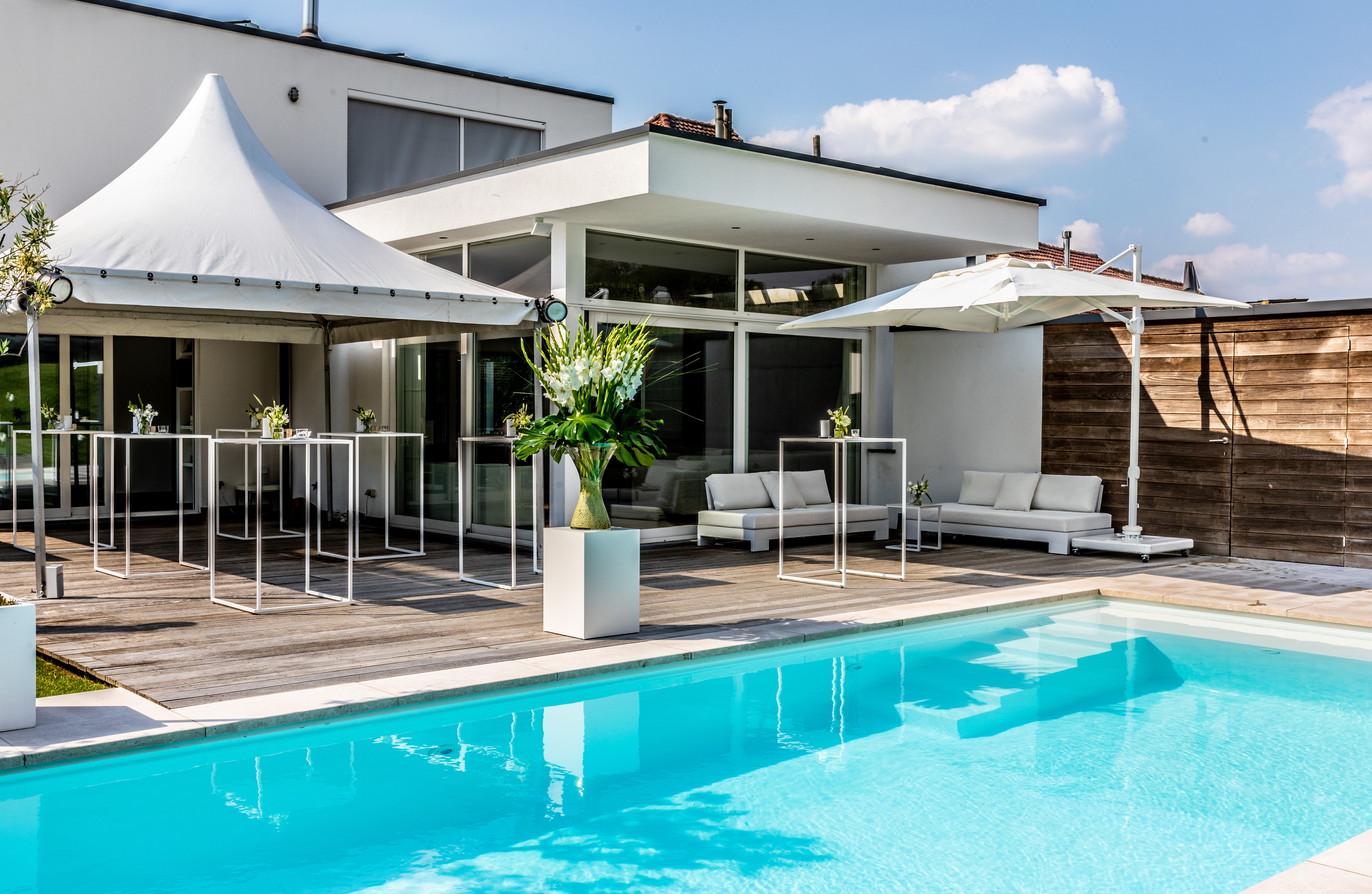 Lounge Birthday Party G